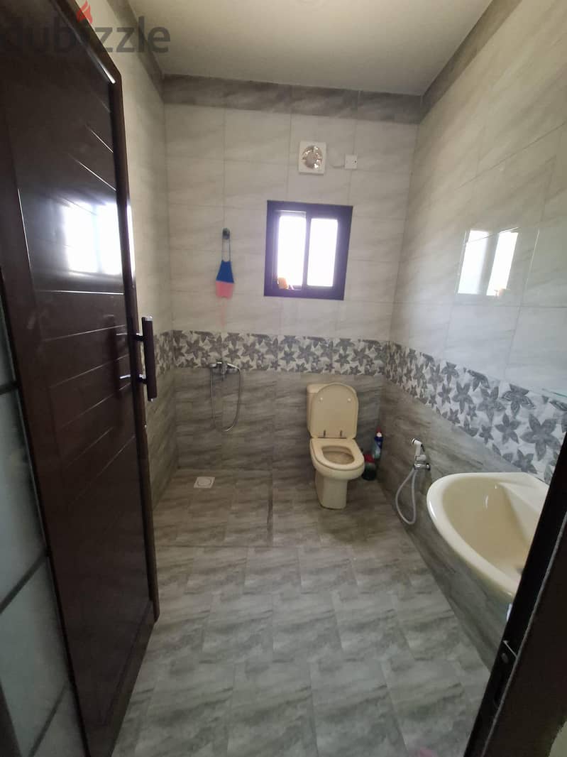For rent 3 bedrooms flat in HamadTown 4
