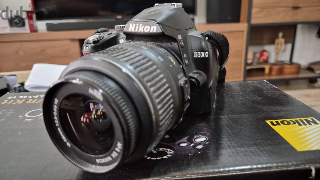 USED nikon d3000 18-55 VR Kit 1