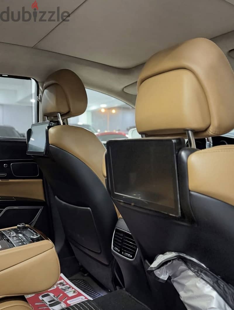 Kia Quoris 2017 5