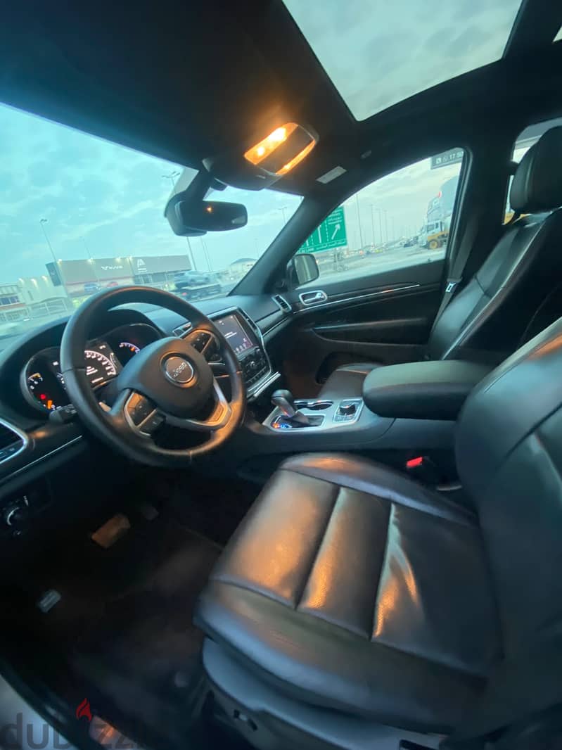 Jeep Grand Cherokee LTD 2018 Silver 4
