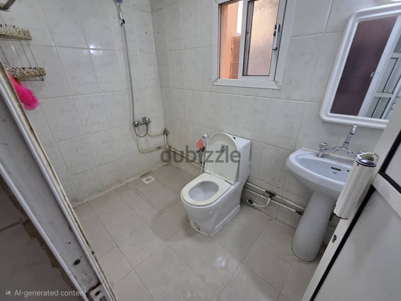 Family apartment for rent in Isa Town 5