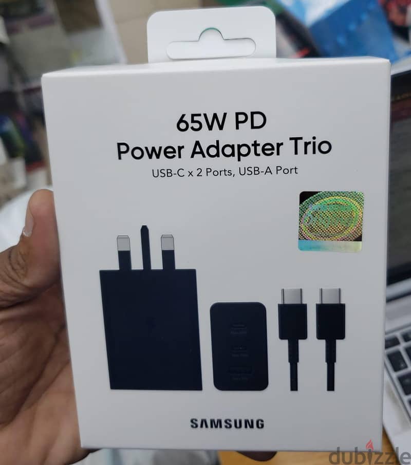 Samsung 65W PD Power Adapter Trio with wire 1