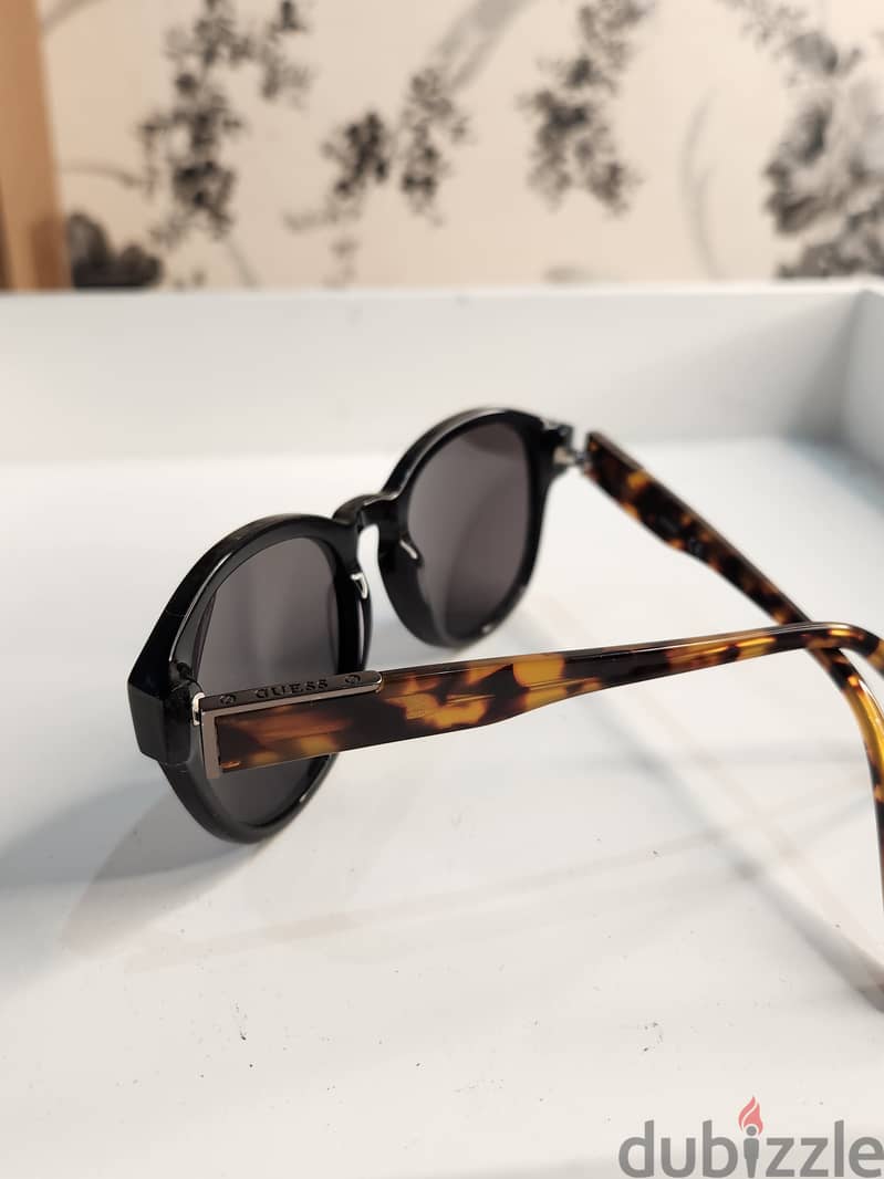 Lacost sunglasses used ORG clean -20BD 1