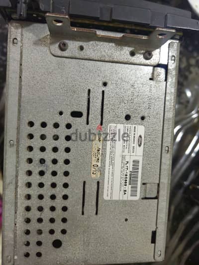 Ford expedition 2010 stereo / radio