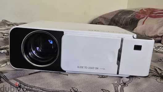 Projector for sale