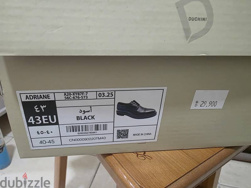 Black leather shoes 1