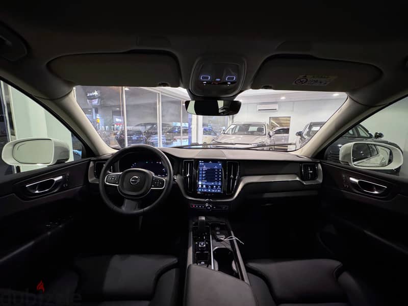 Volvo XC60 2025 7