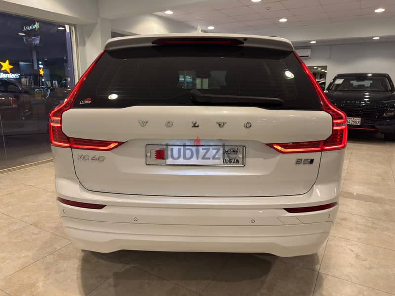 Volvo XC60 2025 16