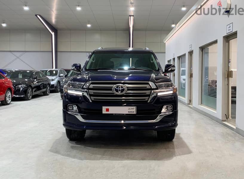 Toyota Land Cruiser 2020 GXR V8 3