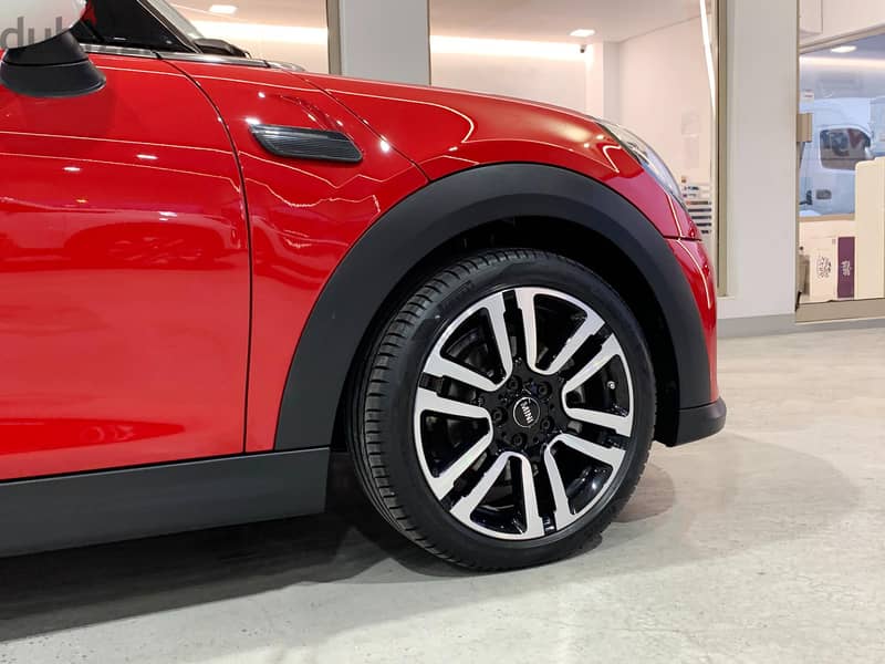 MINI Cooper (18,000 Kms) 6