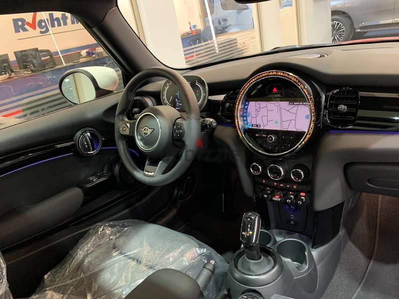 MINI Cooper (18,000 Kms) 12