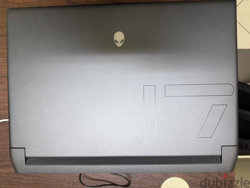 Alienware M17 R5 6