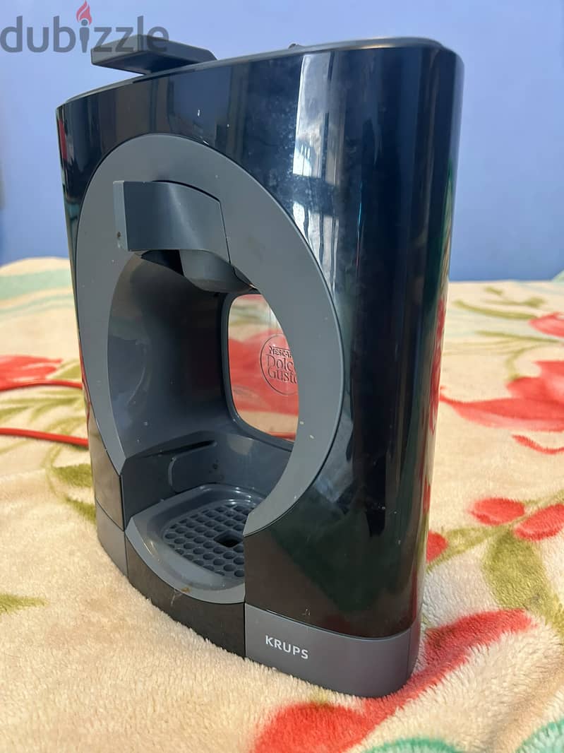 Coffee Machine - KRUPS Nescafé Dolce Gusto KP110 - Good Condition 2