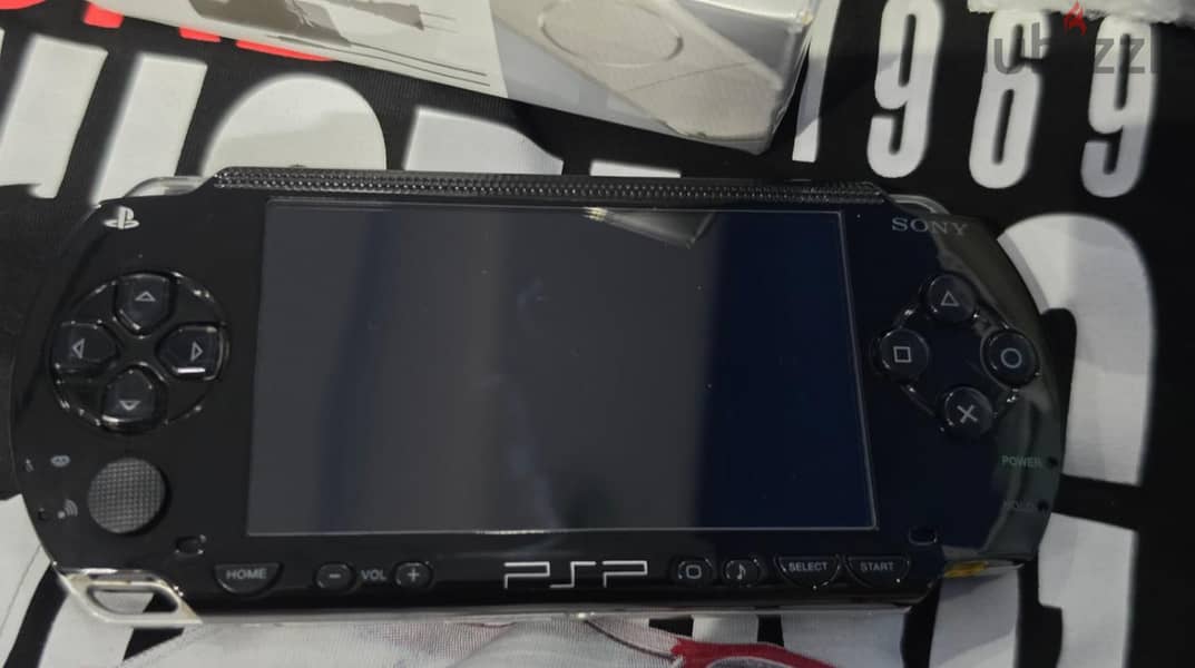 PSP 1000 MODDED  64GB 1
