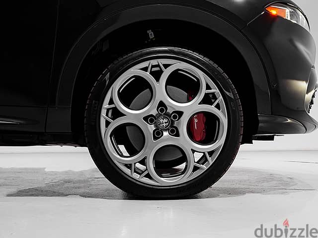 Alfa Romeo TONALE 2024 Veloce 4