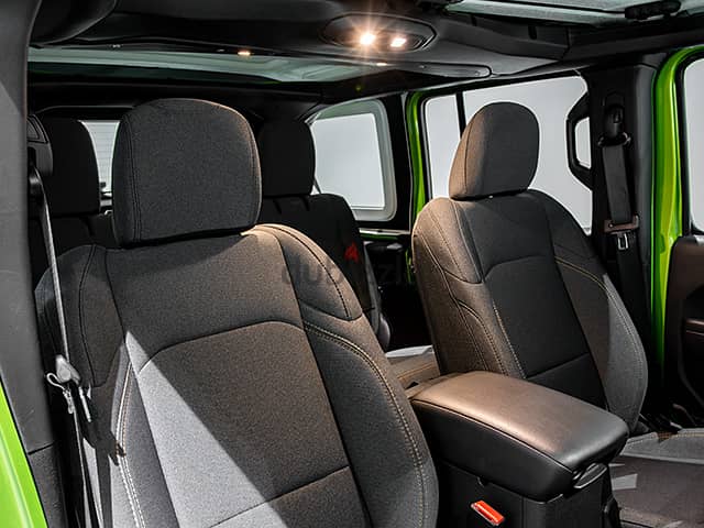 Jeep Wrangler 4 Dr Sport - (2025MY) 6