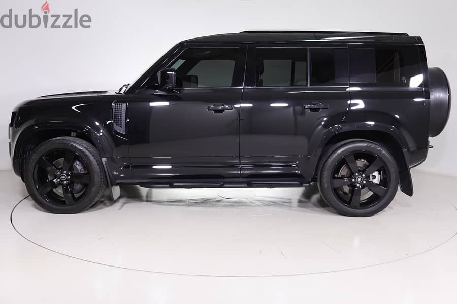 Land Rover Defender 2025 HSE Dynamic 3