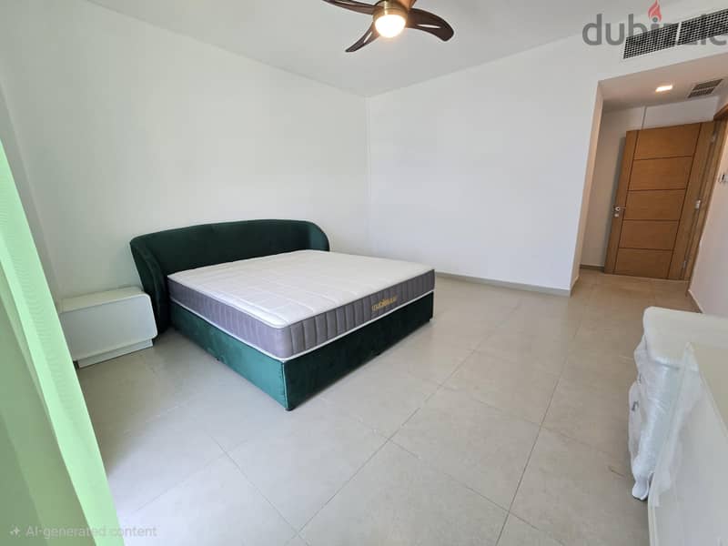 Excellent sea view and specious room in Luxury building 3