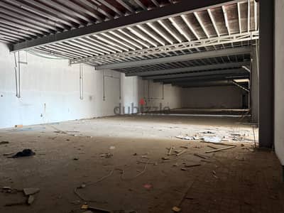 FOR RENT – PRIME COMMERCIAL / INDUSTRIAL UNIT