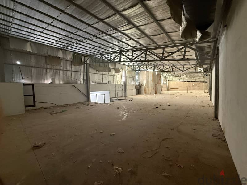 FOR RENT – PRIME COMMERCIAL / INDUSTRIAL UNIT 2