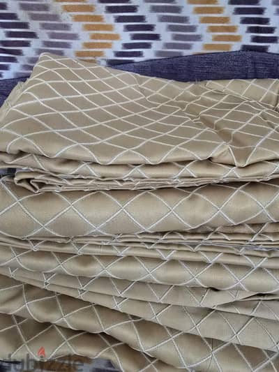 Curtain thick five pieces (5 nos) 34023673