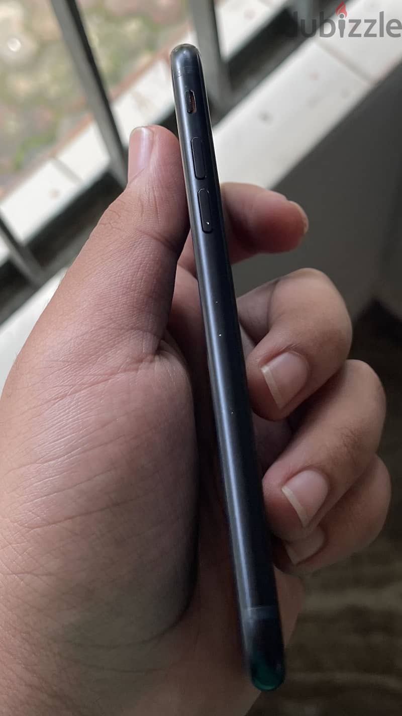 Apple - iPhone SE 3rd 2022 2