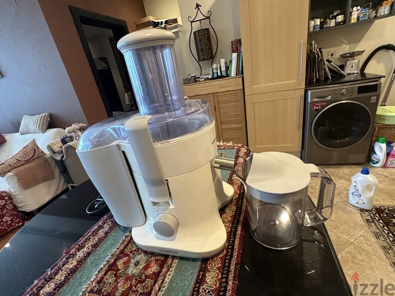 Juice maker 2