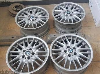 Original Alloy BMW V Spoke shape