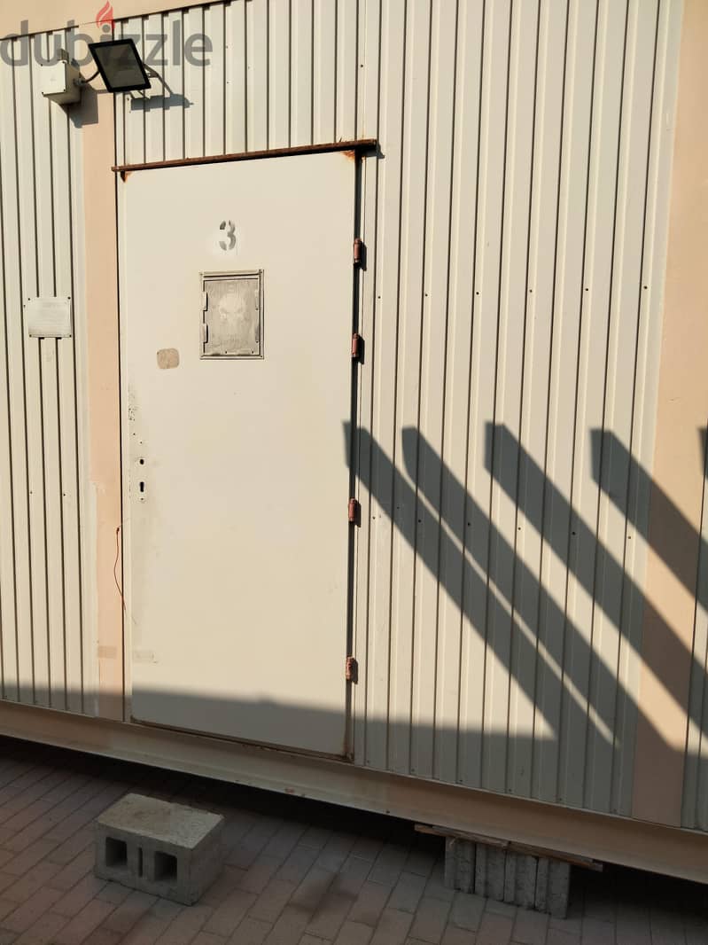 Used Portable cabin For Sale 1