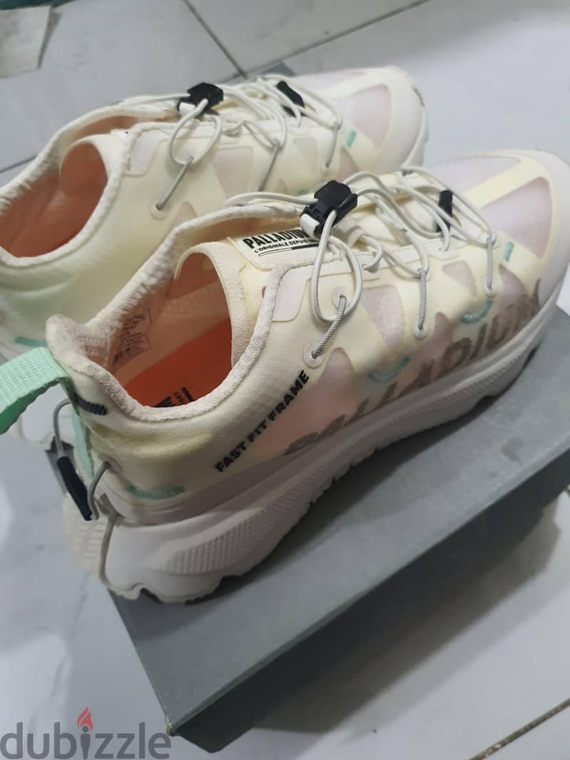 Balladium  shose 2