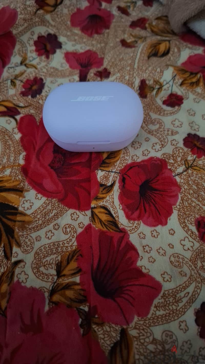 Bose Quite comfort in ear true wirless airbuds 1