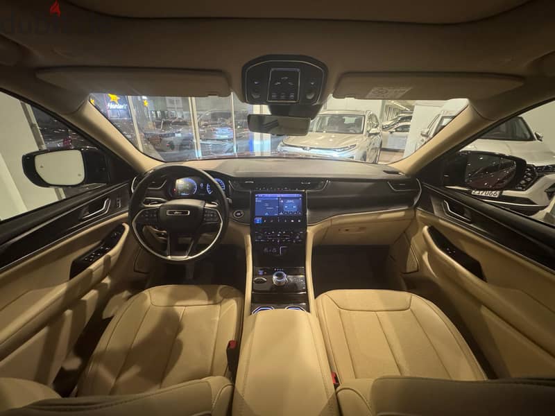Jeep Grand Cherokee Limited 2022 8