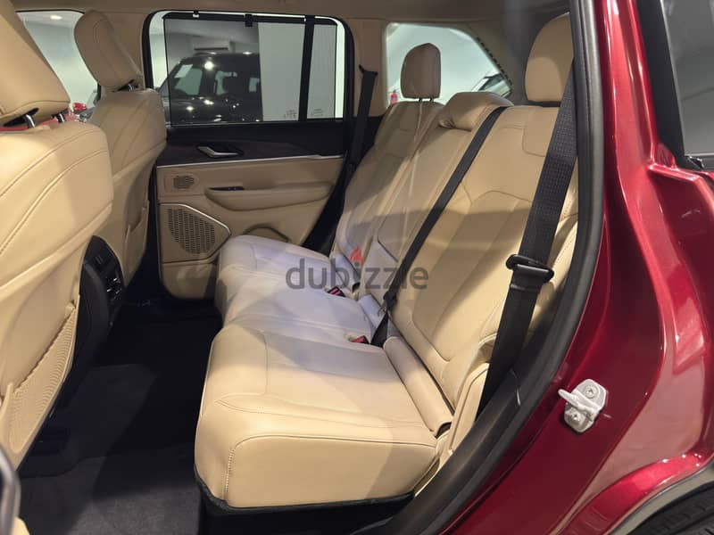 Jeep Grand Cherokee Limited 2022 12