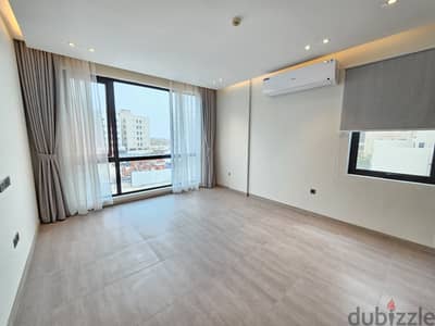 Mob 33180618 modern 2 BHK / semi furnished / Near Al. ercado