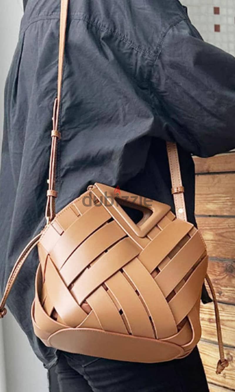 verano hill  browen bag 1