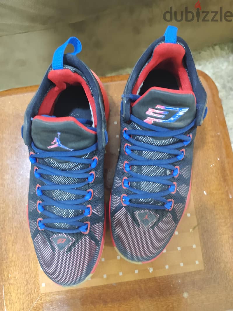 أ حذية رياضية أصلية مستعملة Used original sports shoe collection 3