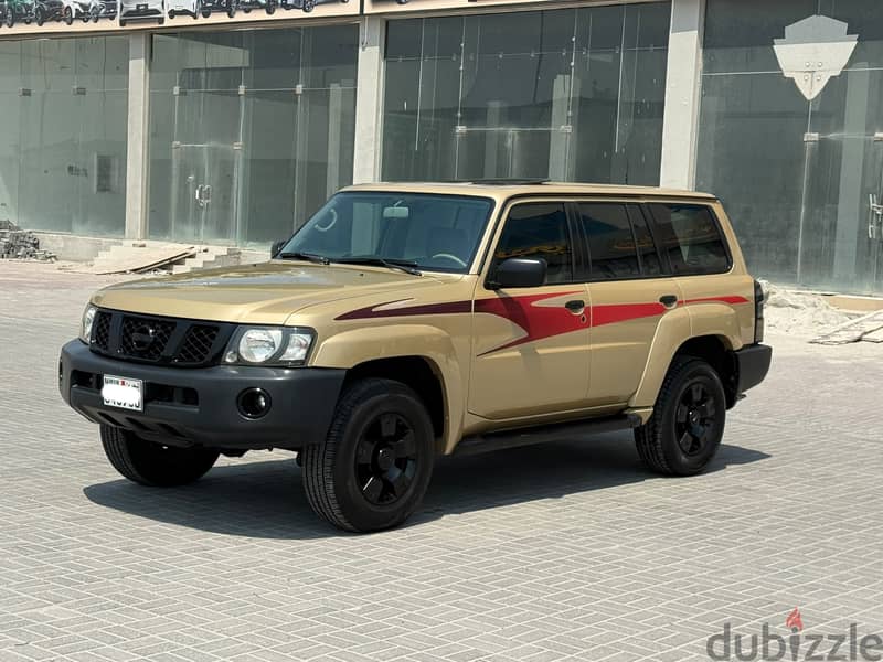 Nissan Patrol Safari 2008 Beige 1