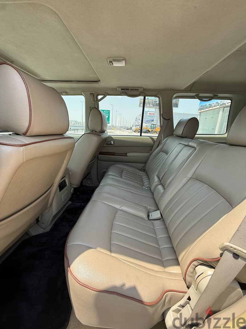 Nissan Patrol Safari 2008 Beige 5