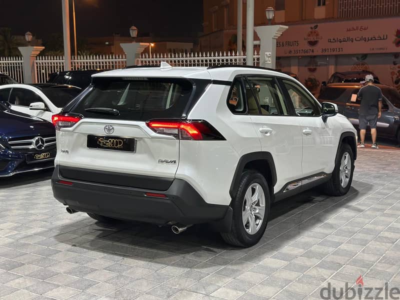 Toyota Rav4 4