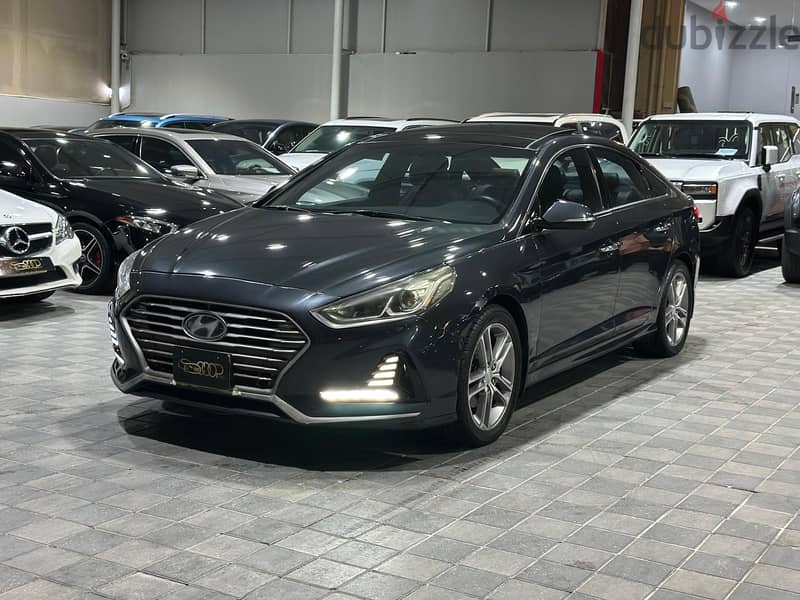 Hyundai Sonata 1