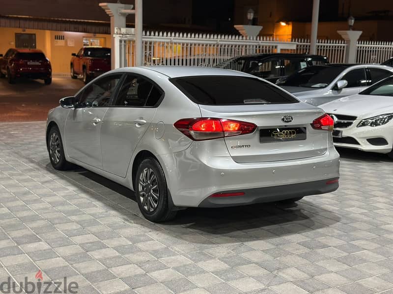Kia Cerato 8