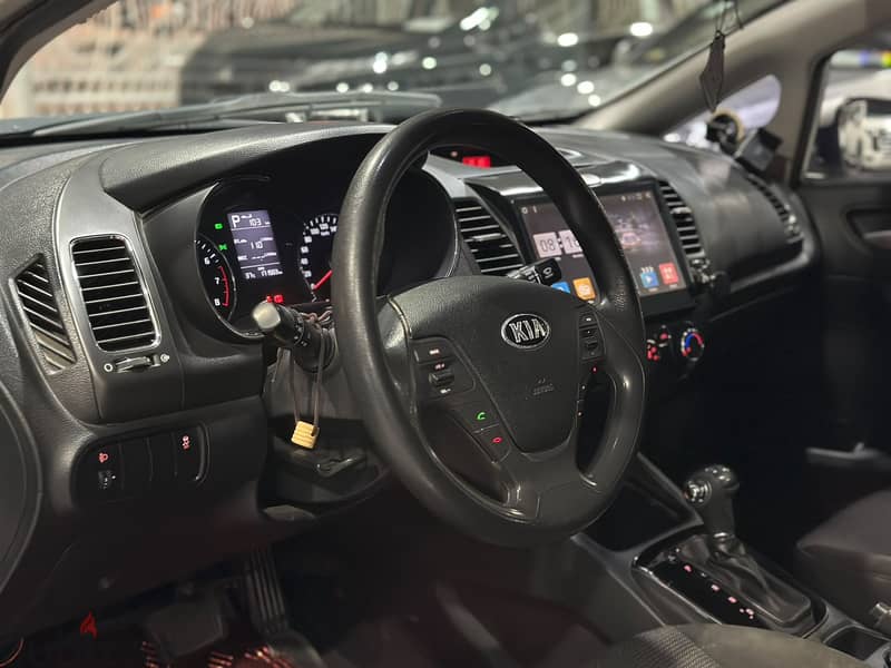 Kia Cerato 12