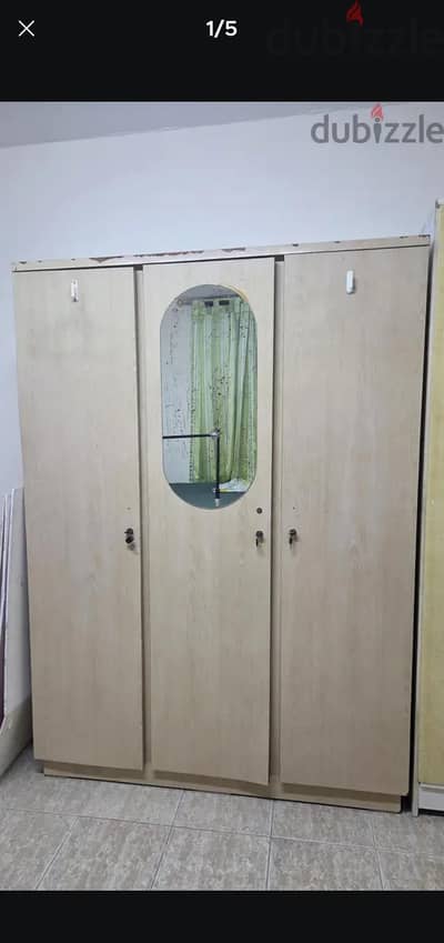 3 door cupboard