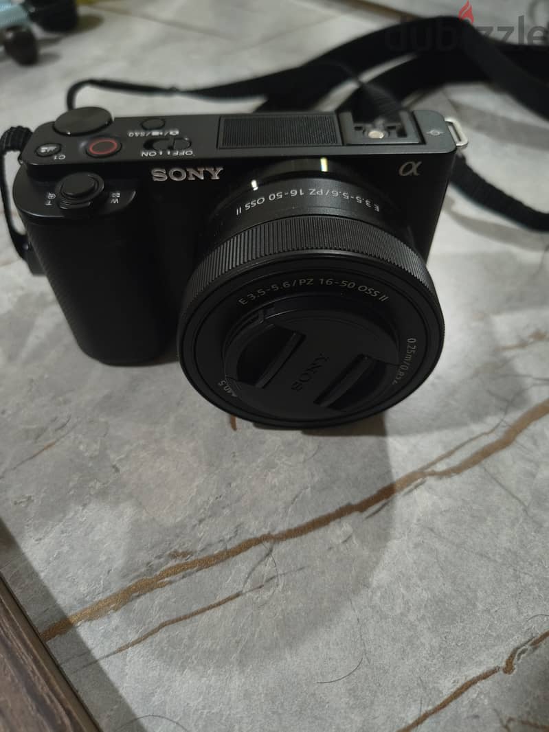 Sony ZV-E10K mirrorless camera with 128GB SD card 1