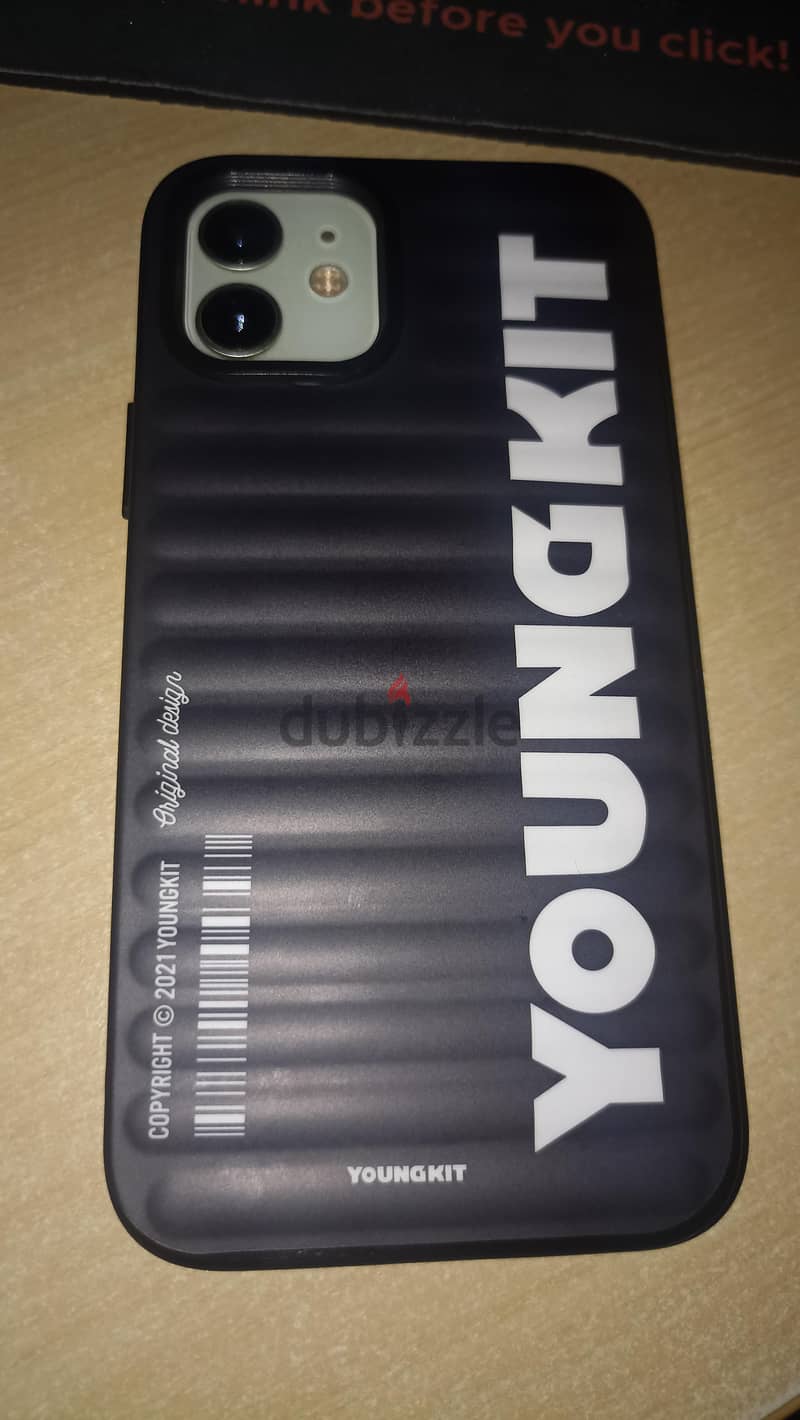Apple - iPhone 12 Like new with original box charger 2