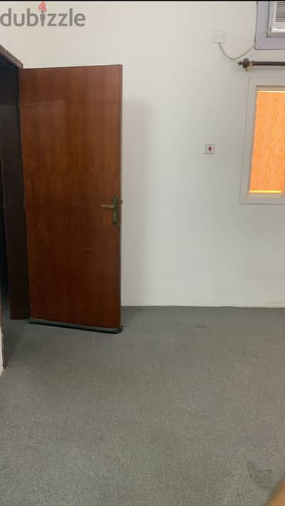 Bedspace available BHD 45 including EWA
