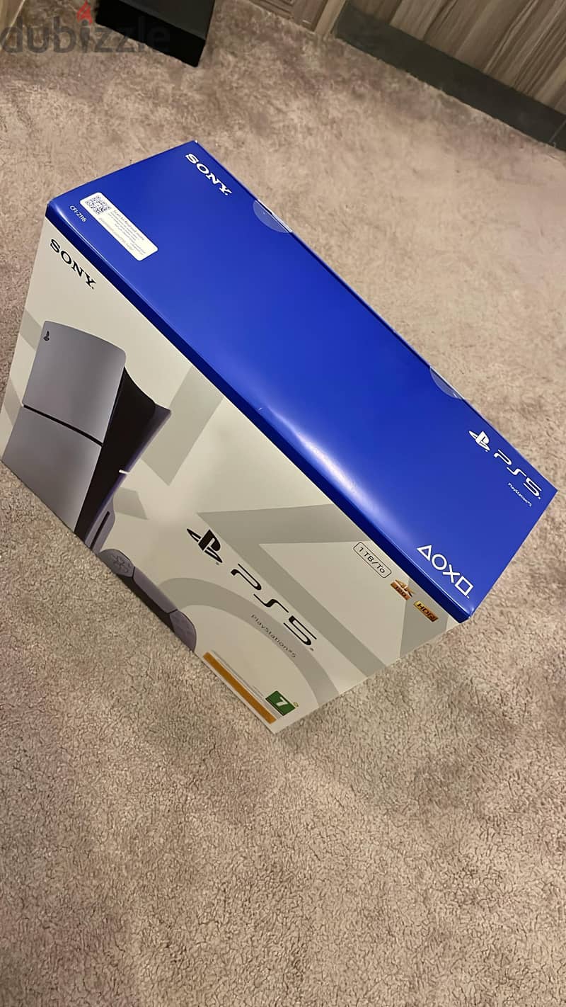 ps5 slim Digital and CD Slim brand new 1