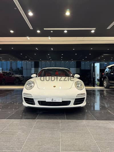 Porsche carrera 911 model 2010