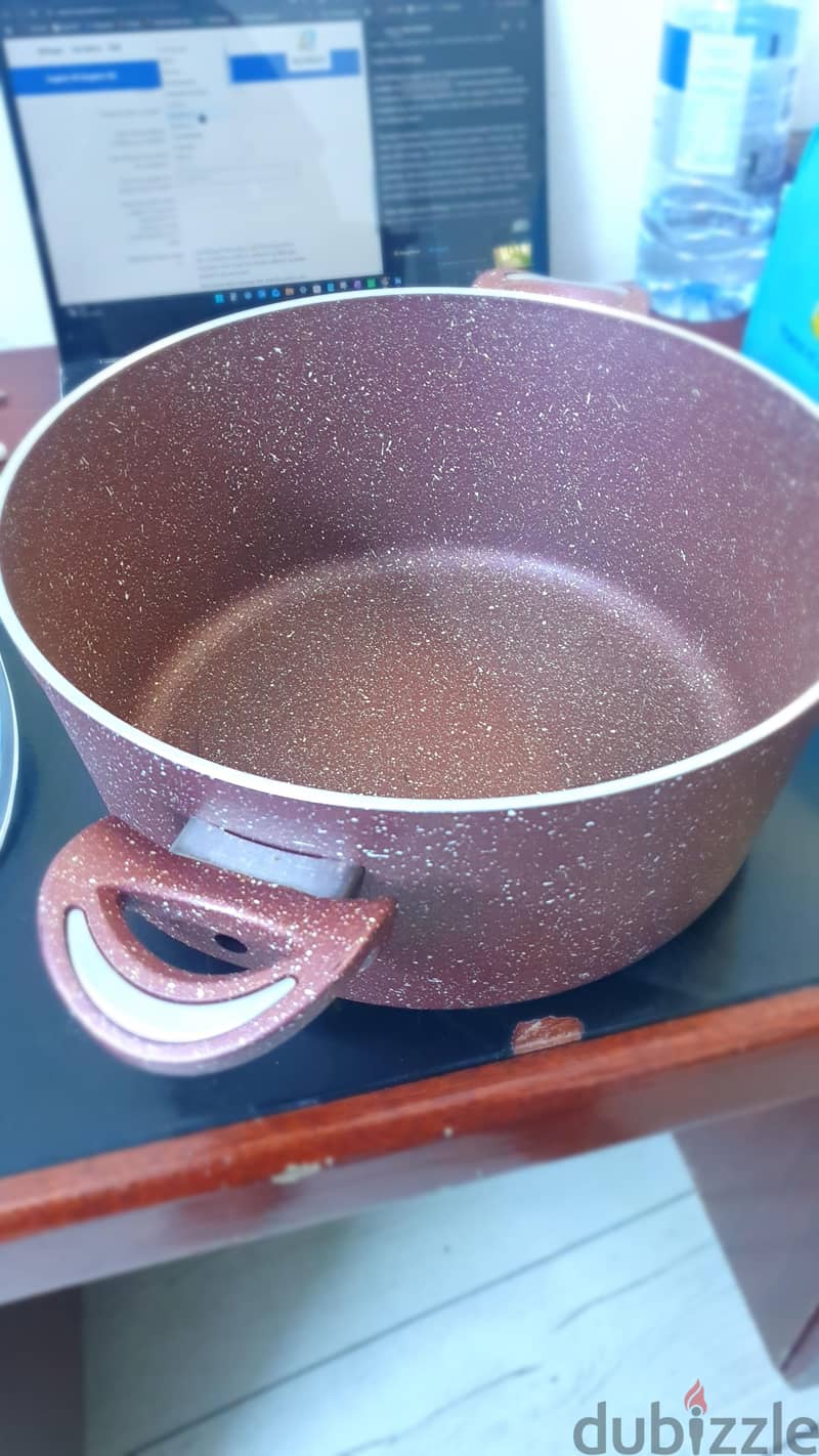 7.65L Granite Non-Stick Cooking Pot Casserole 30cm Large Deep Saucepan 2