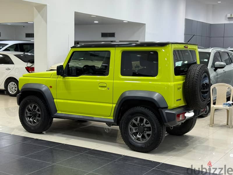 Suzuki Jimny 2023 Yellow 6